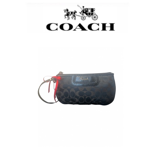 Coach Black Signature Jacquard Large Wristlet - Picture 1 of 13